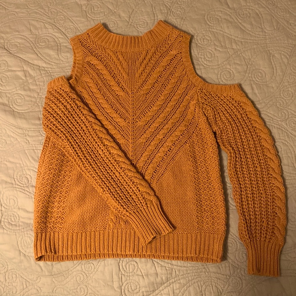 Aeropostale cold shoulder sweater. Color: Burnt Orange Size: M